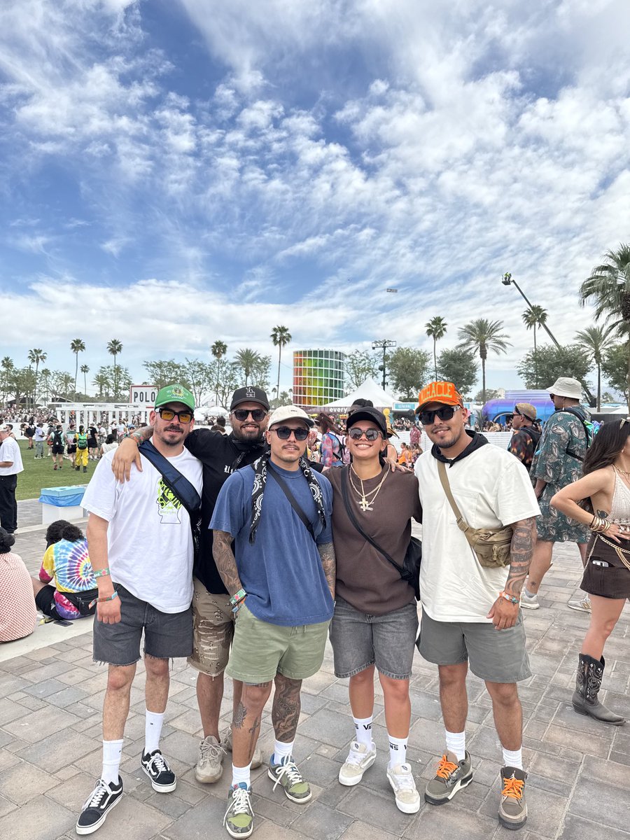 Sick ass picture #Coachella ⁦<a href="/coachella/">Coachella</a>⁩