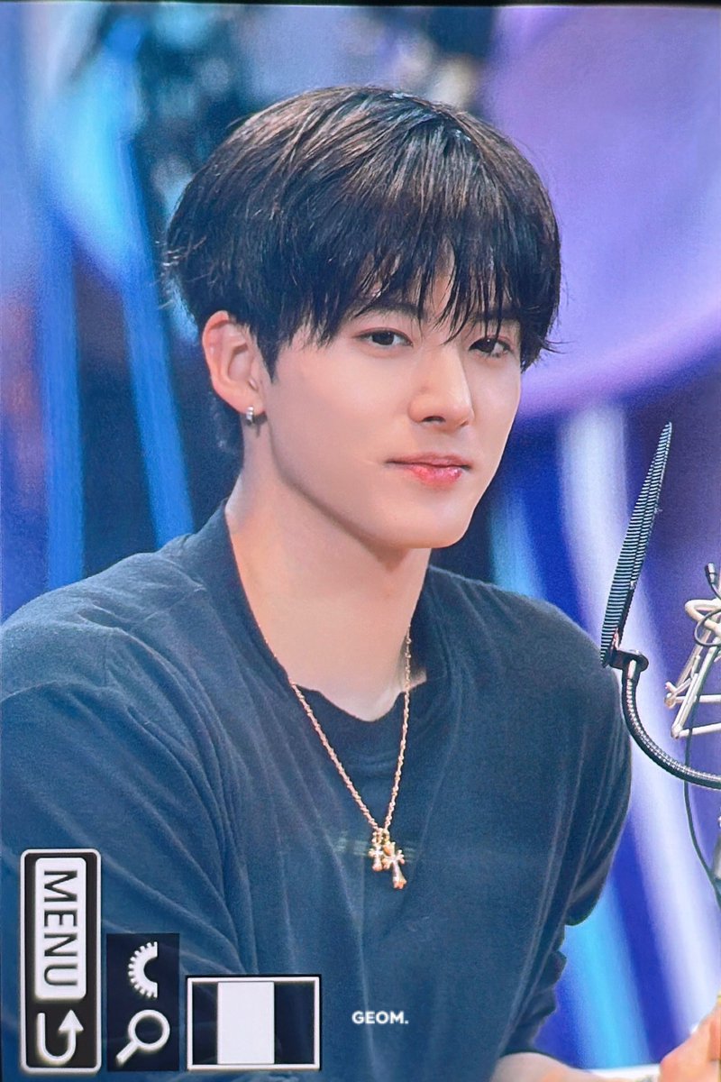 geometry_eric's tweet image. 250421

#소녕재 #손영재 #손에릭 
#에릭 #ERIC #에디
#더보이즈 #THEBOYZ