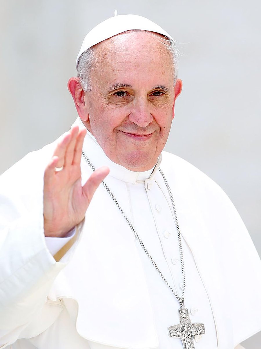townsendestates's tweet photo. With profound sorrow, we join the world in mourning the passing of His Holiness Pope Francis. His life was a testament to humility, compassion, and unwavering faith. May his legacy of peace and service to humanity continue to inspire generations.

— Townsend Estates Family ~ S.T https://t.co/HEXUUOhgGN