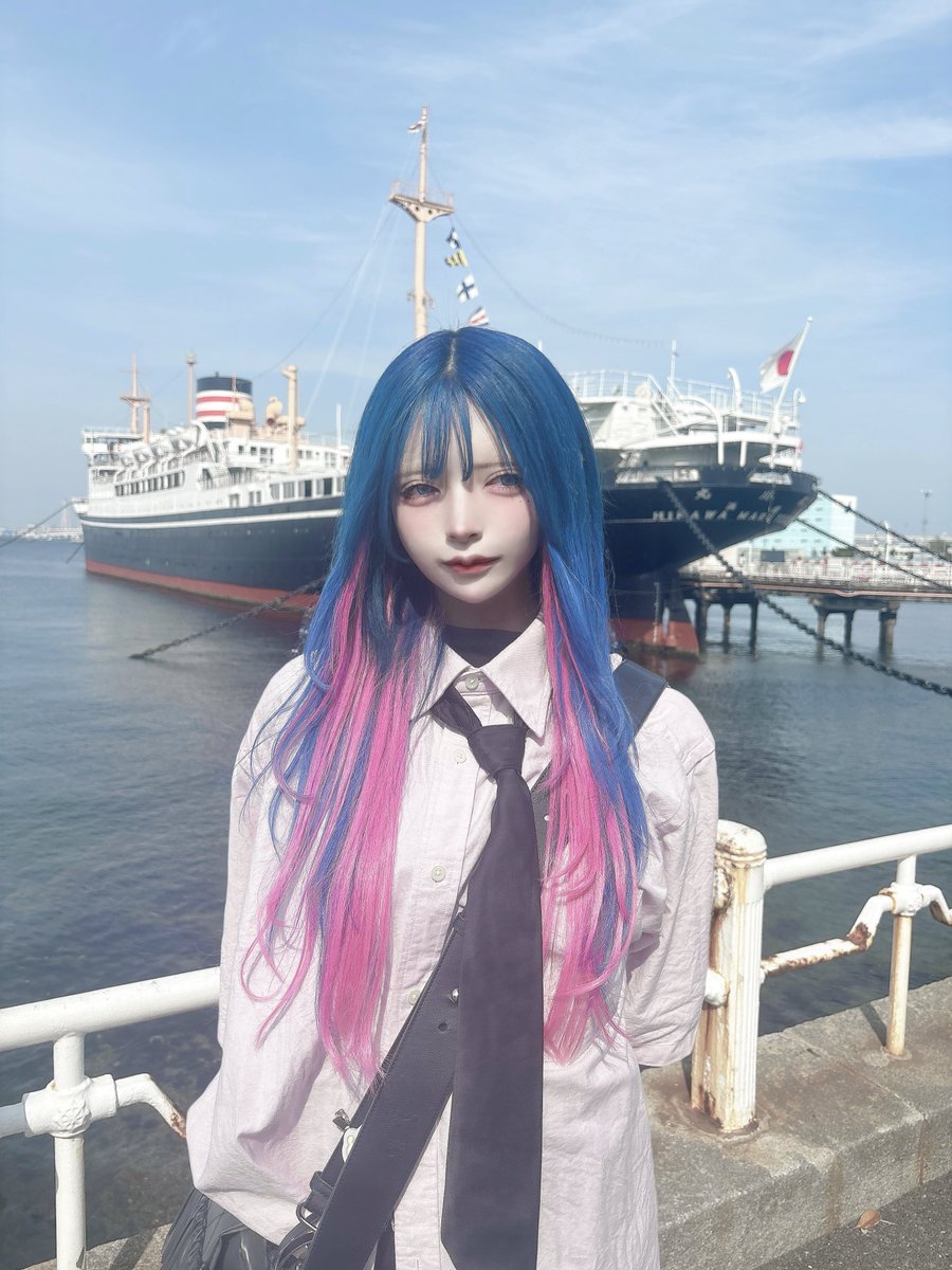 実は横浜で生まれて育った生粋の浜っ子.𓈒𓏸︎︎︎︎(alt