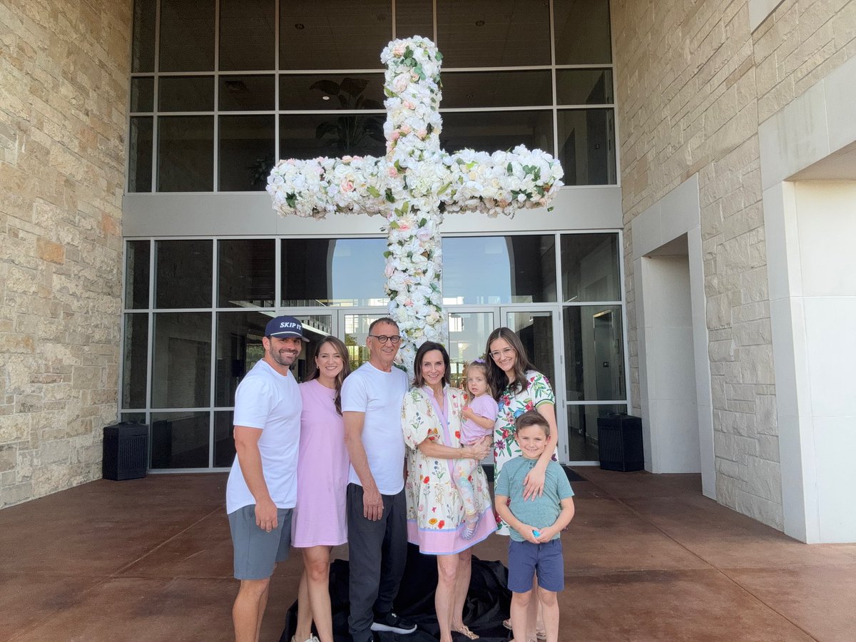 The Phillips-Griedl’s Hope your Easter was great!  He is risen.
