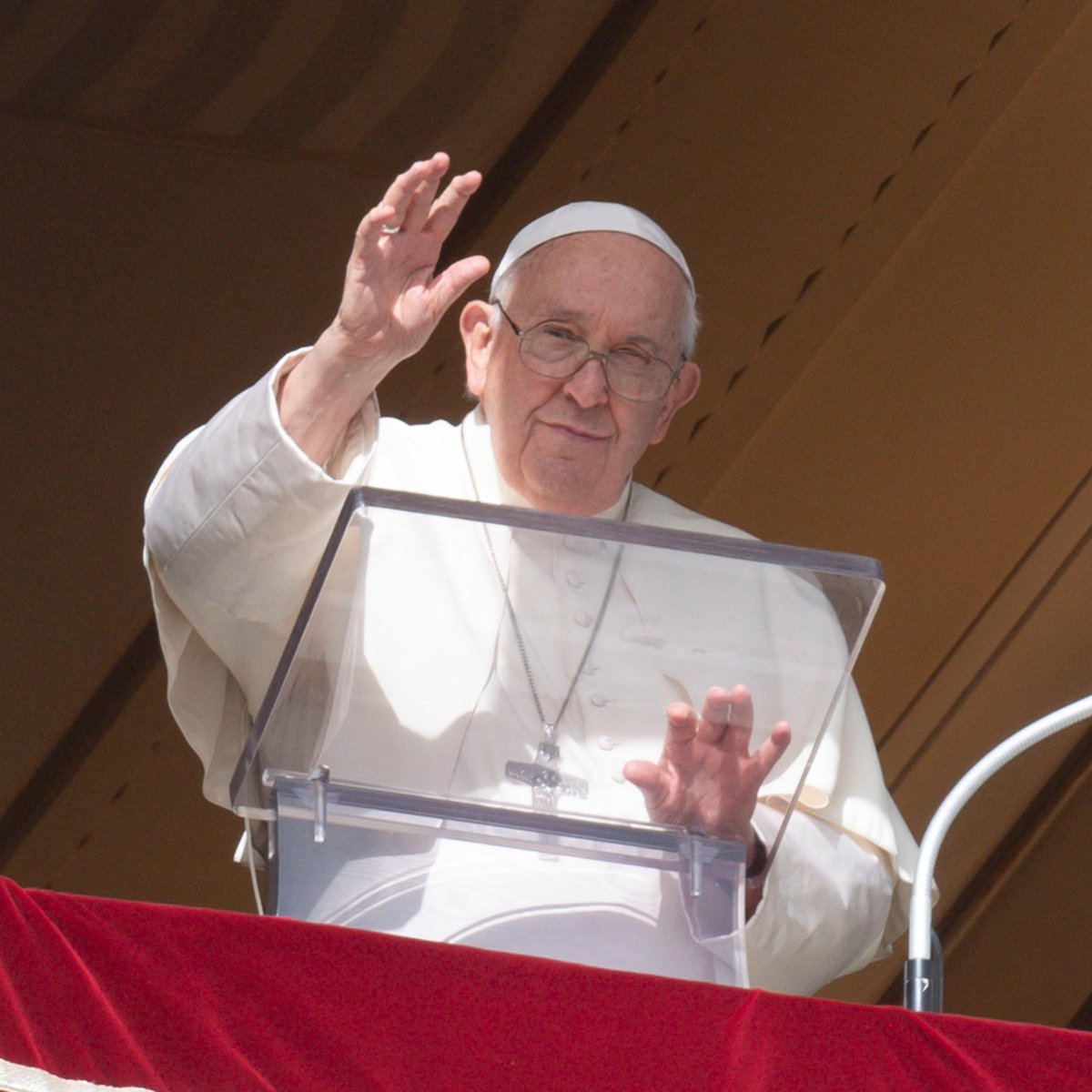 📻 Émission spéciale sur la mort du pape François de 11h30 à 13h. <a href="/matbelhumeur/">Mathieu Belhumeur</a>