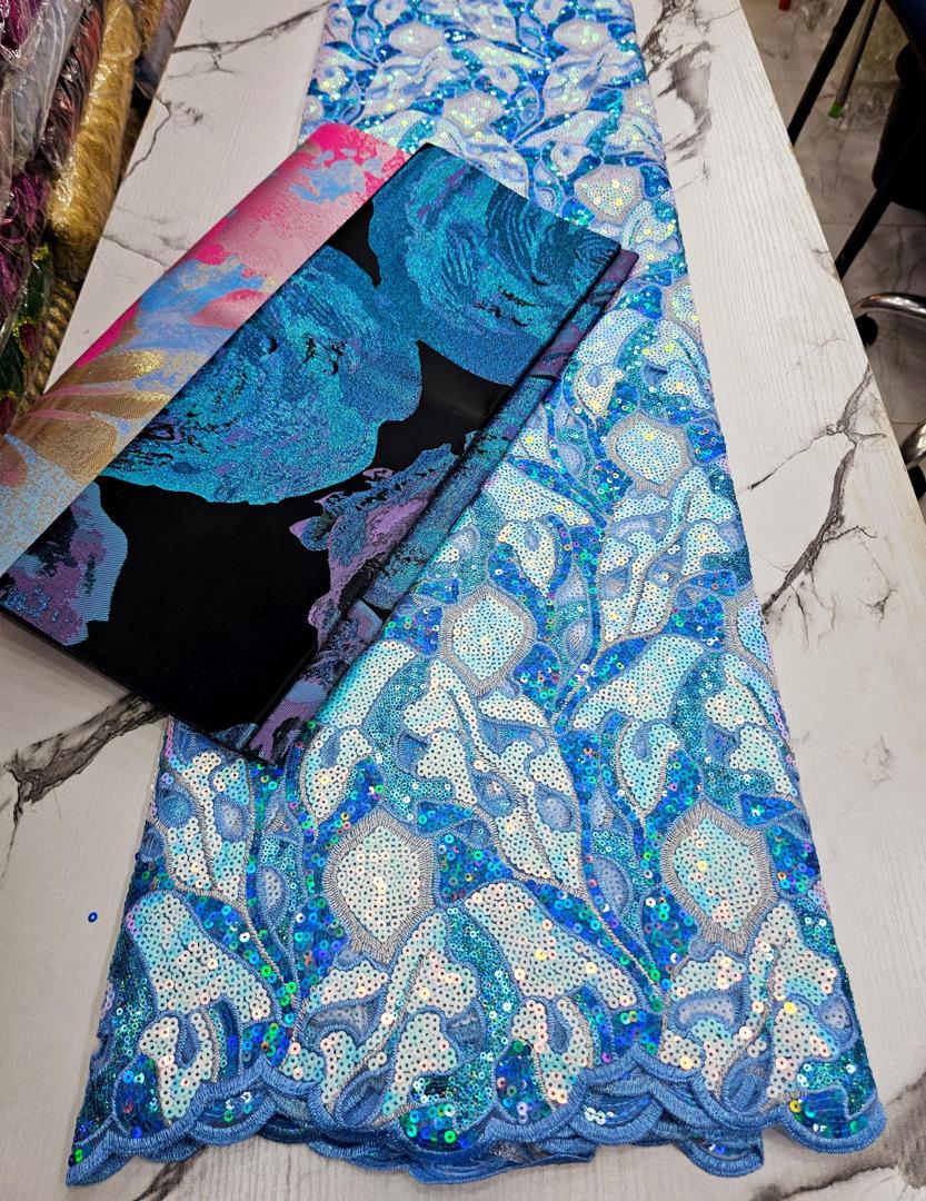 abeeoulah's tweet photo. Whispered elegance in lace.
Brand: Hand Cut Sequence Lace
Price: 95,500
Yardage: 5yards
Send us a DM
#sequencelace #lace #asoebi #explorepage #asoebifabrics #traditionalwedding #fabricsinlagos #fabricsellerinlagos #fabrics #exploremore #owambeuk #onlinevendor https://t.co/53aPlWcfwB