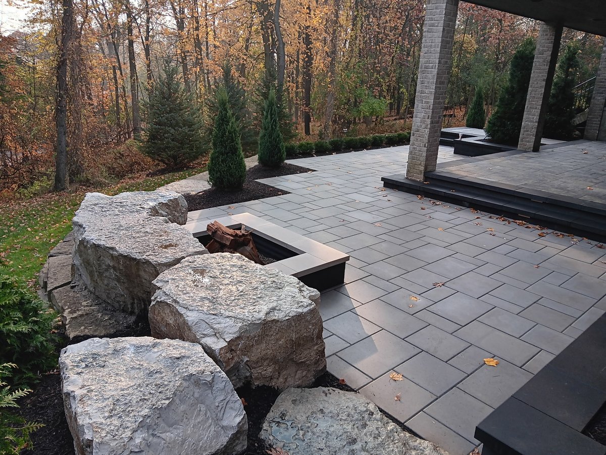sascriptinc's tweet image. 🌞Get ready for an amazing 2025 season! Contact us now for a free estimate and make your dreams a reality. Let's create something extraordinary together. 
#brickpavers
sascript.com