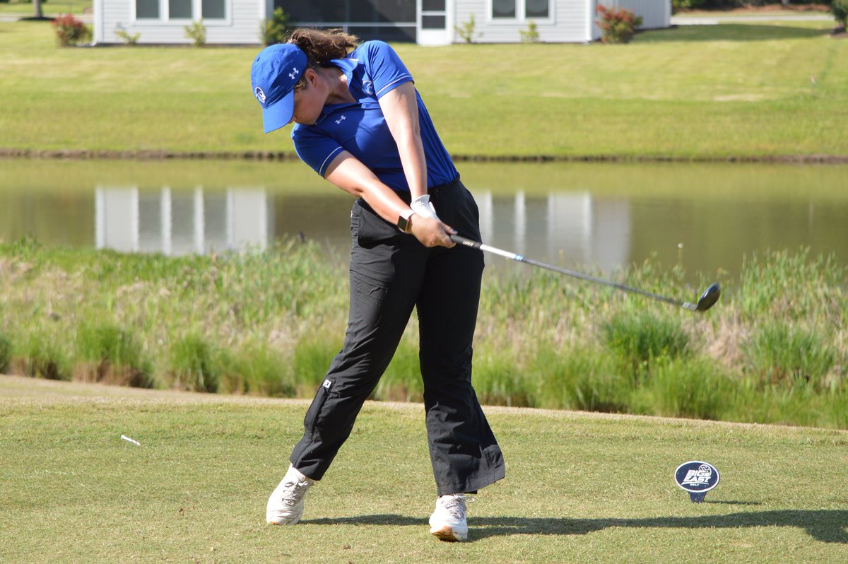 SHUWGolf's tweet image. Amelie Gras has made the turn at 7-over-par.
#HALLin β³π΄ββ οΈπ΅βͺ
