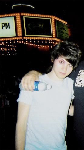 hourlyryanross's tweet image. 