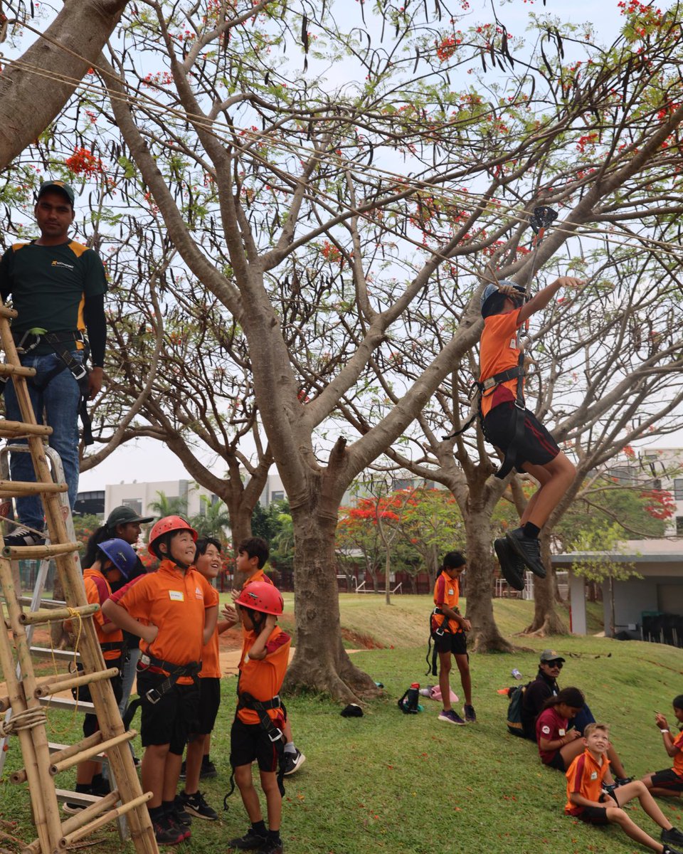 Stonehill_SIS's tweet image. Our Grades 3 and 4 learners had an exciting time at the on-campus adventure camp! From team-building games to outdoor challenges, it was a day full of learning, and exploration right here at school!
#AdventureCamp #GoStonehillTigers