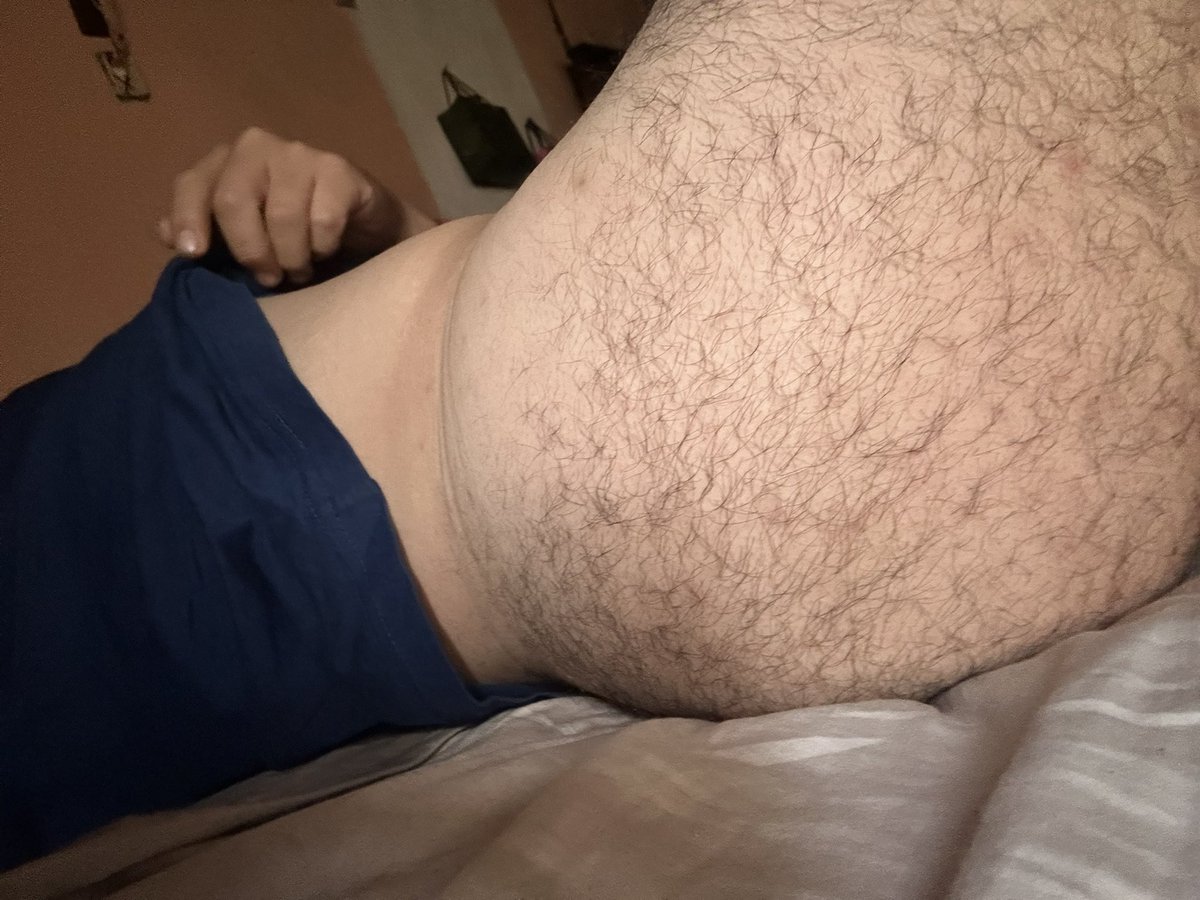 curoseandoTalca's tweet photo. Necesito un Masaje;  amanecí contracturado 🥹😅 https://t.co/gAkFzfkztq
