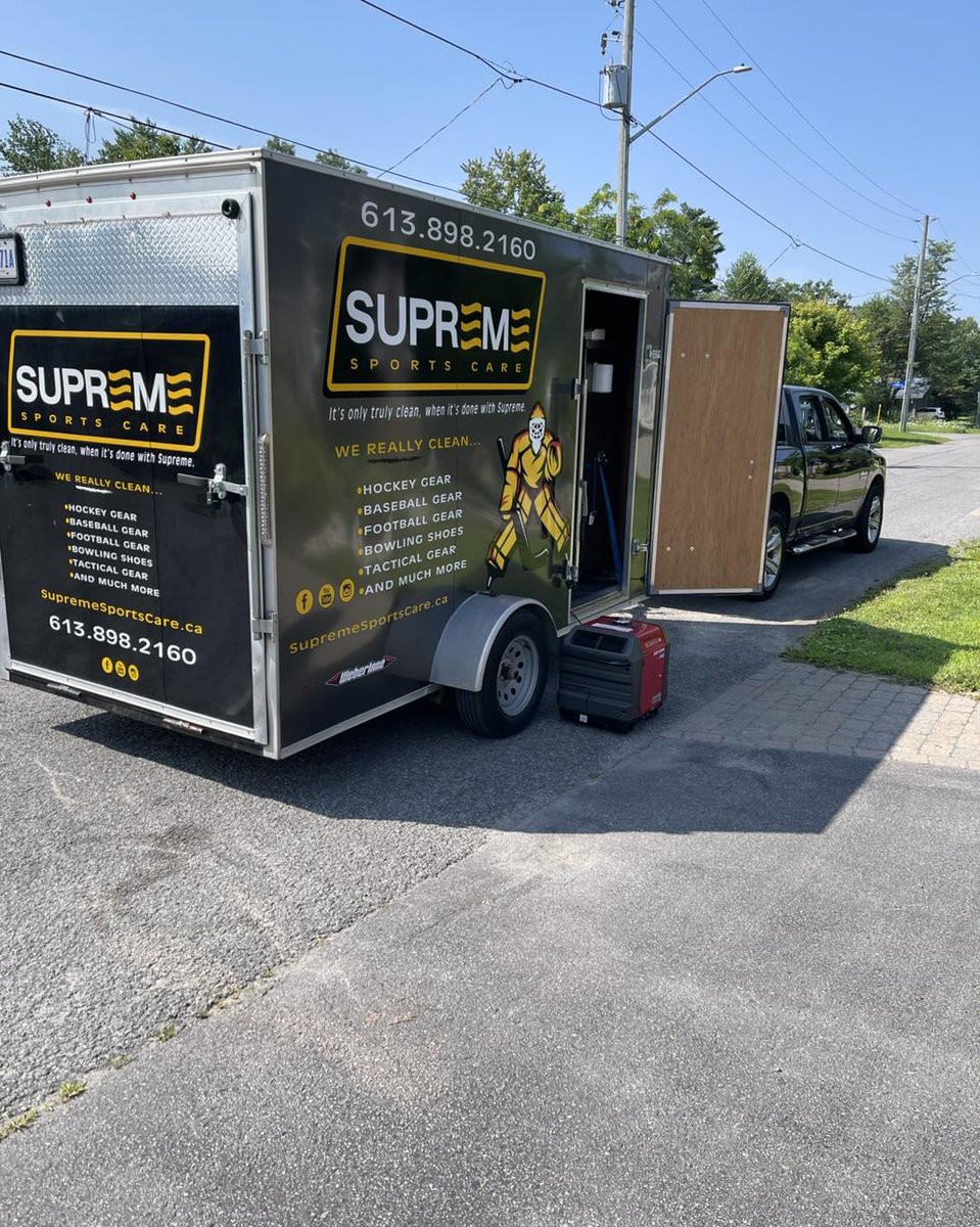 If your gear could talk, it would’ve called us weeks ago. 📞😷 #SupremeClean