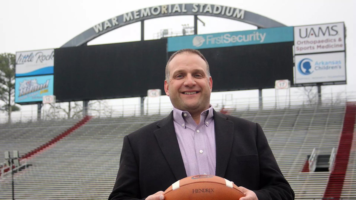 ‼️ Coaches Spotlight ‼️

The Hawaii Tiki Bowl is proud to announce the addition of Coach Buck Buchanan to our coaching staff. He is great football coach of high character and very respected in the coaching profession.

In 2017, Buchanan led Hendrix to a program-best 8-2 record