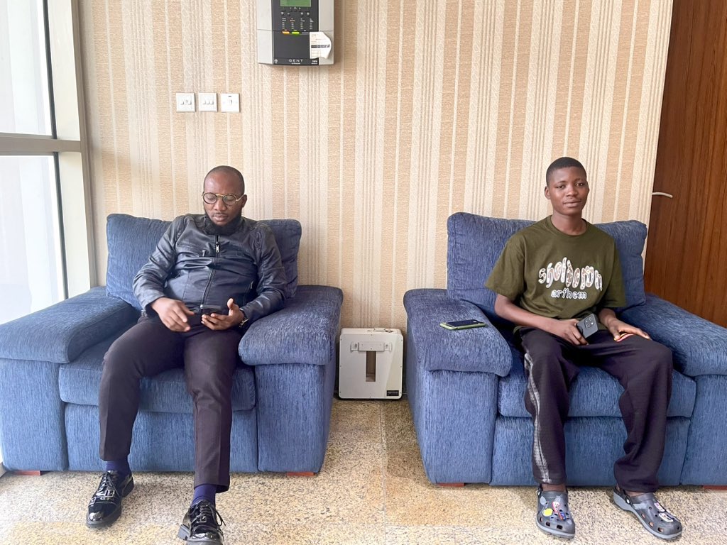 Peter Obi Grassroots Mobilization. (@po_grassrootm) on Twitter photo From prison to palace Quadri Alabi smiling again thank you HE Peter Obi, thank you, <a href="/InibeheEffiong/">Inibehe Effiong</a> and thank you Nigerians. From prison to palace Quadri Alabi smiling again thank you HE Peter Obi, thank you, <a href="/InibeheEffiong/">Inibehe Effiong</a> and thank you Nigerians.