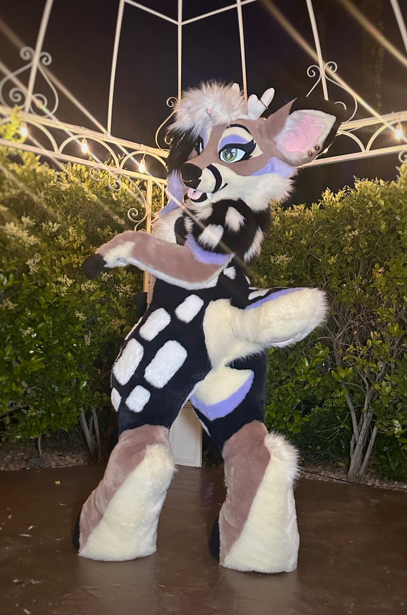 DOE DOE DOE DOE!! 🦌 💜 

Finished commission for <a href="/SassyFangedDoe/">🌙 Luna🌙@StratosFur</a> 💖