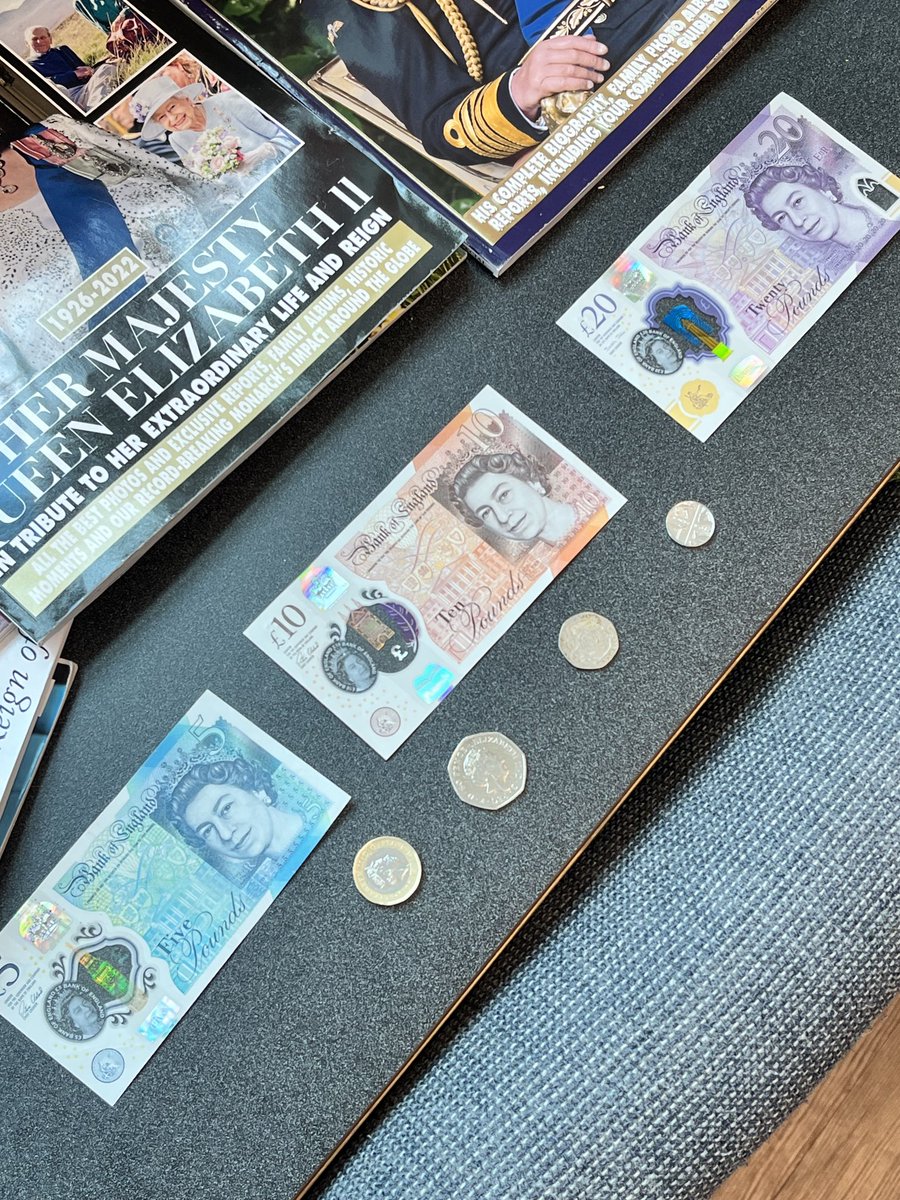 The 6th grade boys ⁦<a href="/McCallieSchool/">McCallie School</a>⁩ were blessed to have Dr. Smitherman visit their World Cultures classes to speak about growing up in England.