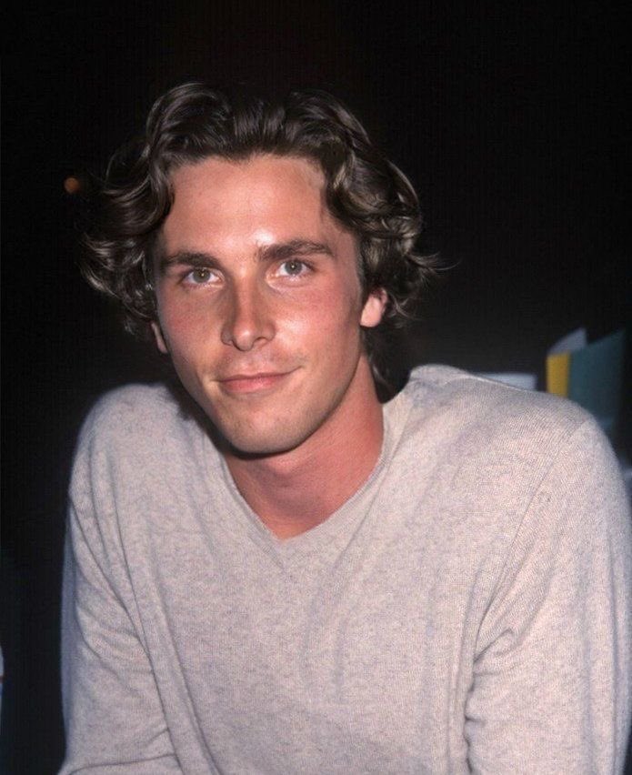 fourIewis's tweet image. a religious person skipping church ? call that a