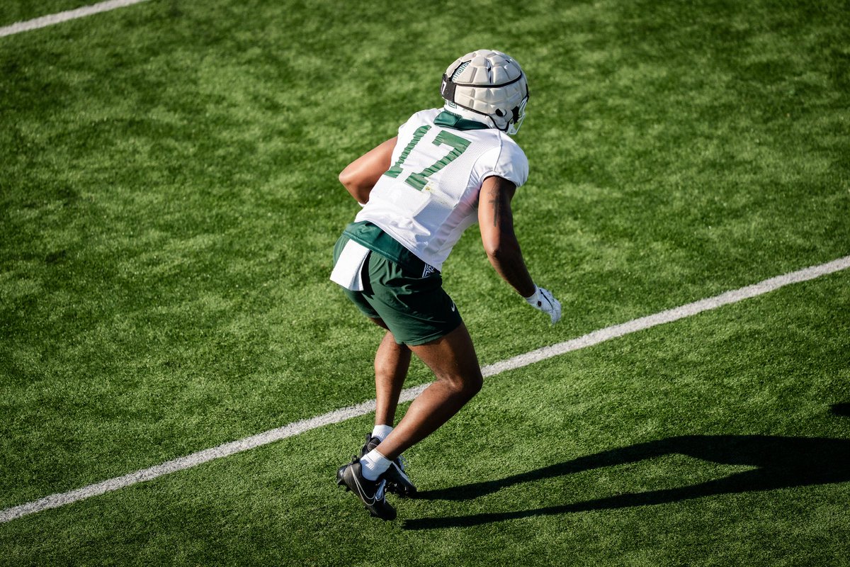SemajBridgeman7's tweet image. SpringBall✅ #GoGreen