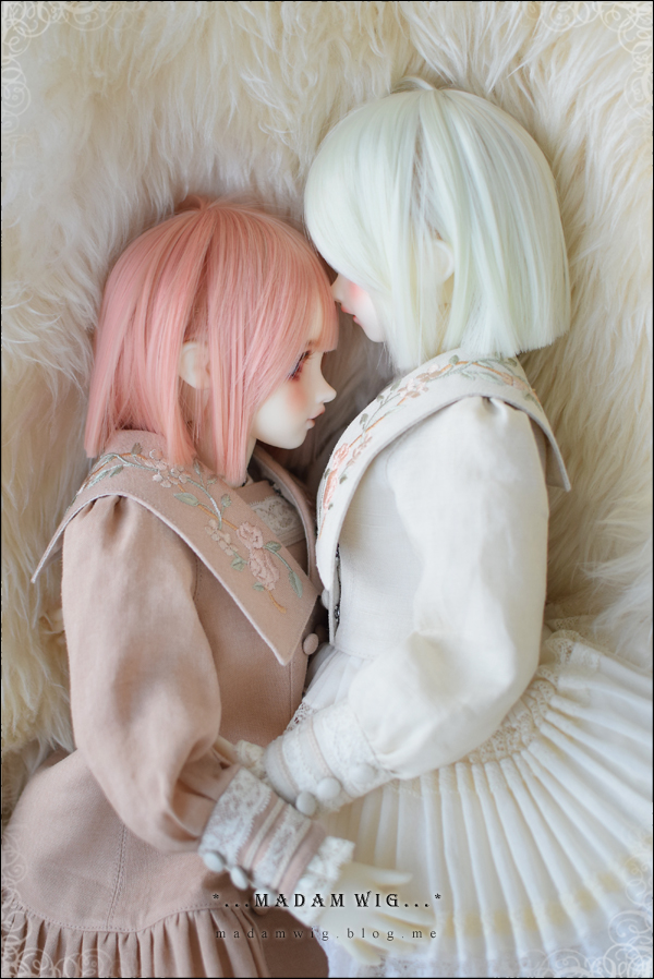 🌷가발마담 <4월 선주문> 안내🌷
- 4/29(화) PM 9:00~

기본 라인, 기본 색상 재발매로 인사드립니다
재판이 잦지 않은 만큼 관심 있으셨던 분들께서는 살펴봐 주세요☺️

▶️ 까렌느, 필리아, 릴리안
>> MADAM WIG - NEW WIG♥선주문♥

✨RT+팔로 이벤트
추첨을 통해 한 분께 가발을 선물로 드립니다