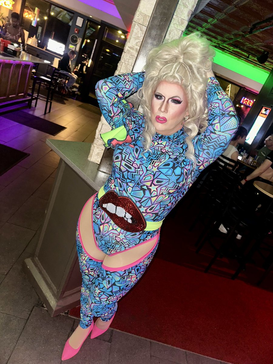 Genni Stanwyck tweet media