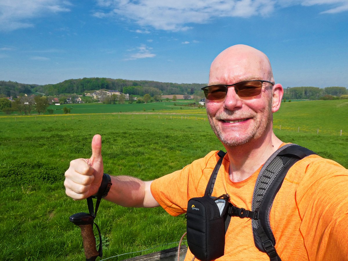 WalkingRoel's tweet photo. Hierbij deel 3 van de #FotoTop12 van mijn #RondjeLimburg-wandeling van gisteren (20-04-2025), van #sGravenvoeren (B) naar #Lanaken (B): https://t.co/3eYLQNk7pL