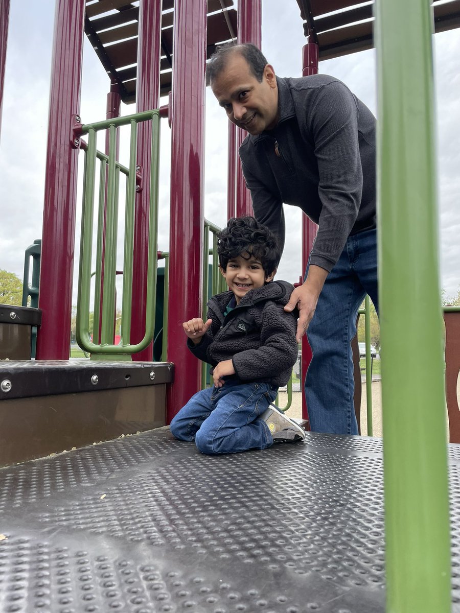 A fun play group at the park! <a href="/LowesIslandElem/">Lowes Island</a>