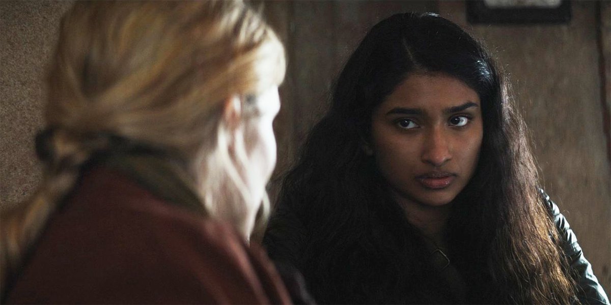 anabelle_dawn's tweet photo. I love Cinta and Vel so much, but their relationship was portrayed way too subtly. Like, if you weren't paying attention, you could totally miss they were lesbians. I need season 2 to lock in on these lesbians being lesbians. Inject that woke lesbian agenda right into my veins. https://t.co/yIXJ7Q9Zjt