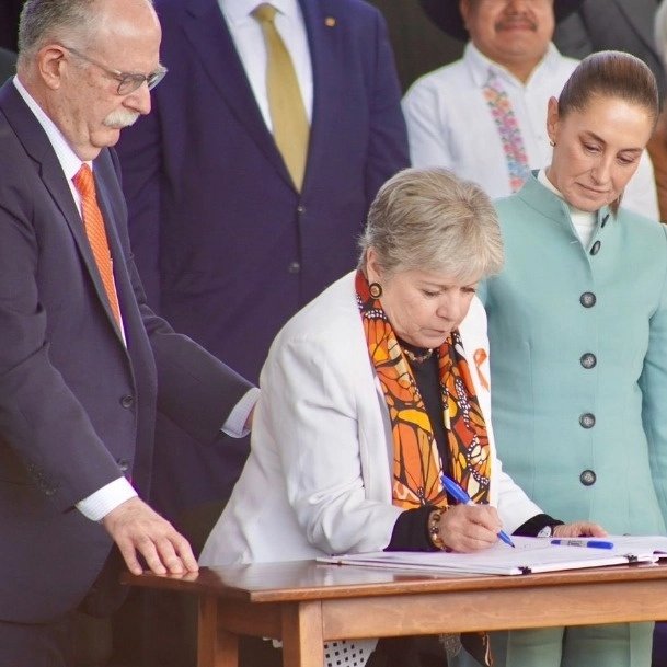 Lucía Hernández | Amo La Ciencia tweet media