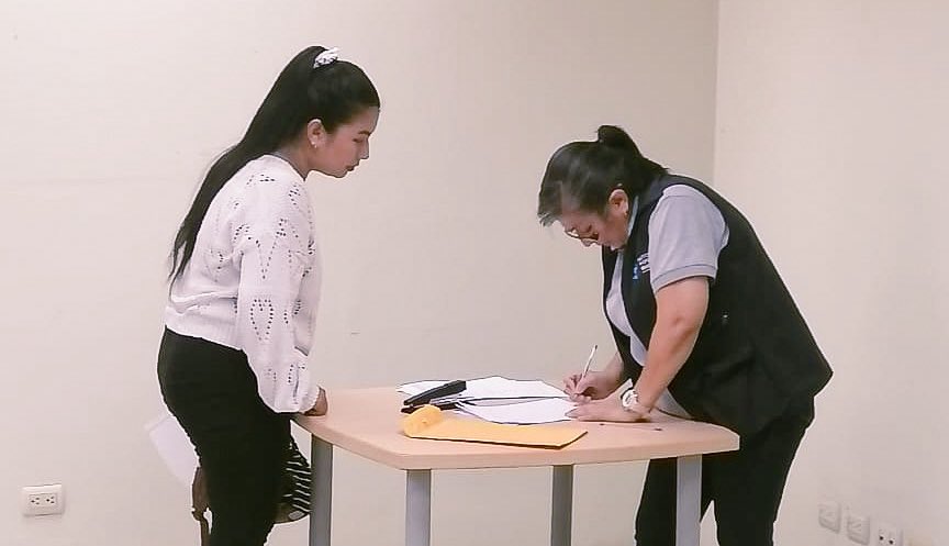La Autoridad Portuaria de Guayaquil recibe con orgullo a Ecuatorianos en Acción.

Su experiencia y conocimientos ahora aportan al desarrollo de diferentes áreas del puerto de Guayaquil, fortaleciendo el trabajo en equipo y el compromiso con el país