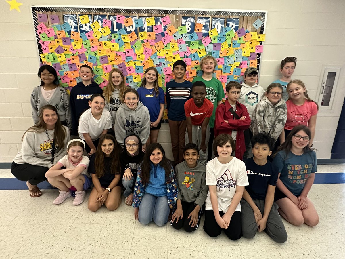 msshreves's tweet photo. Our class hit 20 bear paws!! https://t.co/bBRDWEpo8g