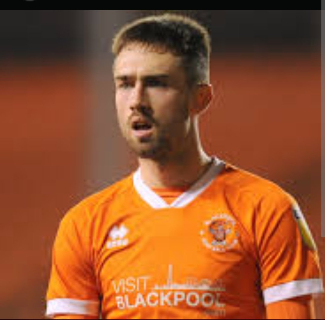 You know what to do Mr Hardie 🫵🫵🍊🍊 #utmp #pnefc