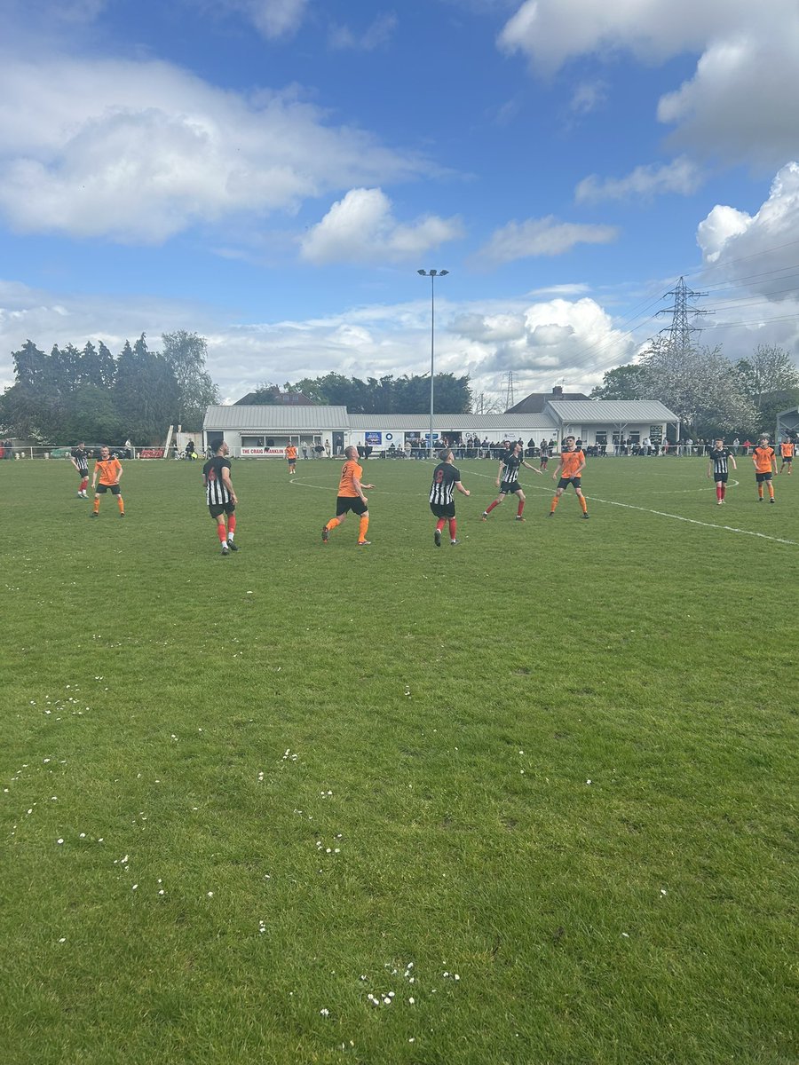 MendipBroadwalk's tweet photo. 🔴🔵

A controlled performance today from the lads. 

Lead 0-1 through a Jack Cousins header ⚽️. 

And scored 3 more in the second half with goals from Dylan Whittle ⚽️, Jack Medj ⚽️ &amp; Jack Hagget ⚽️

MOM - Elliot Moore. 

@AvonmouthFC superb hospitality 👌

#1MoreToGo. https://t.co/2900LlLLMr