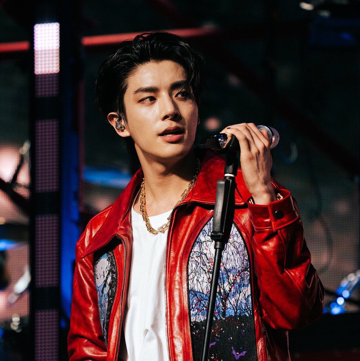 jake9226's tweet photo. my star, you owned the coachella stage with your amazing performance, beautiful vocals and stunning dance skills. From a trainee with no experience and the shortest training period to one of the best artists in this industry☝🏻🤍

PRINCE JAKE OUR PRIDE
#WELLDONEJAKE #JAKE https://t.co/ADFXz5XY4H