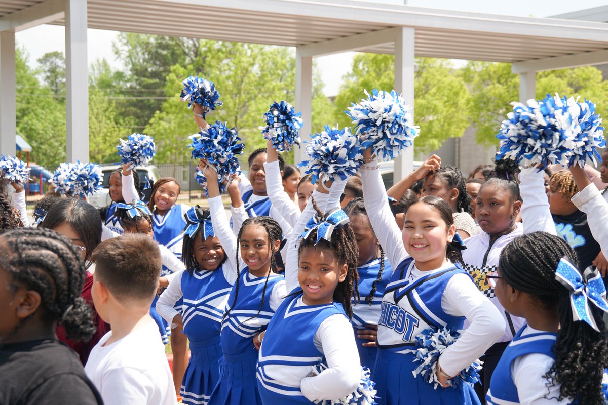 Little Rock School District tweet media