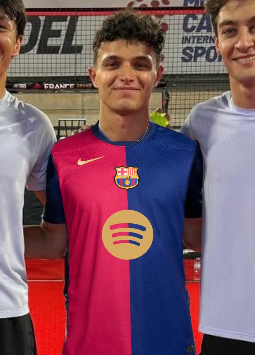 LASTLAPL4ND0's tweet photo. Wait guys lando is a culer??? My goat frrrr, blaugrana suits him https://t.co/oa0xpYlEDD