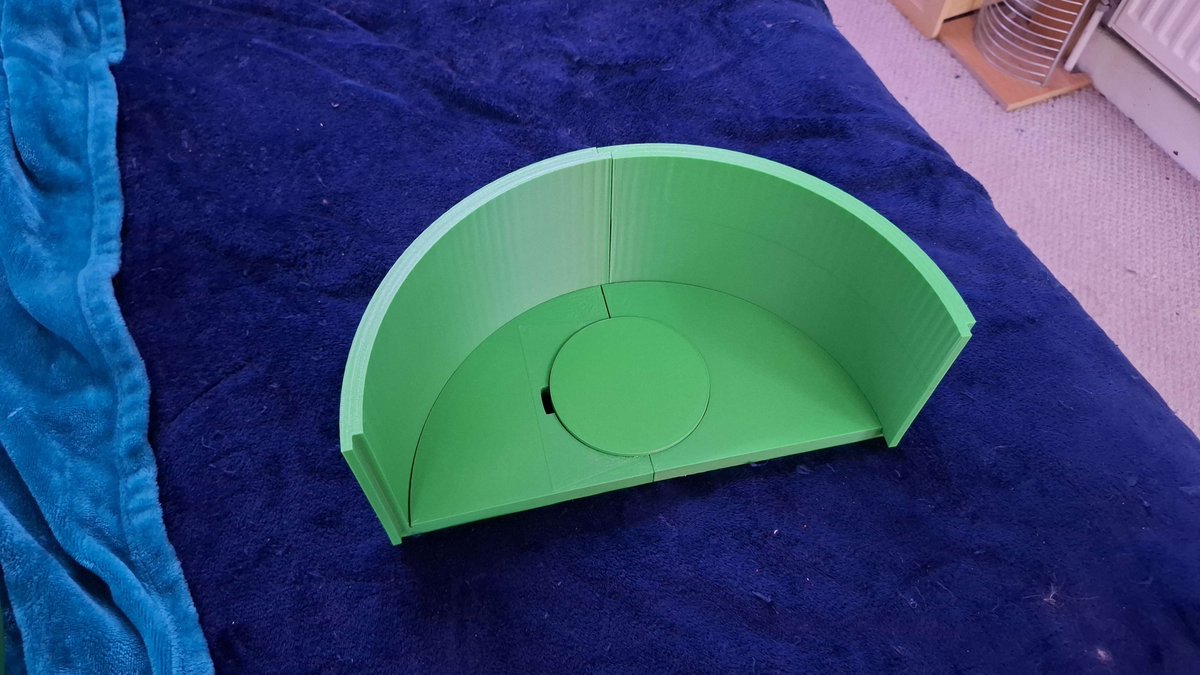 TheCombatdude's tweet photo. 3d Printing the Semi- bot as we go 4 days in, making so many mistakes!
@semiworkstudios #Repo https://t.co/WfBdtWLlzQ