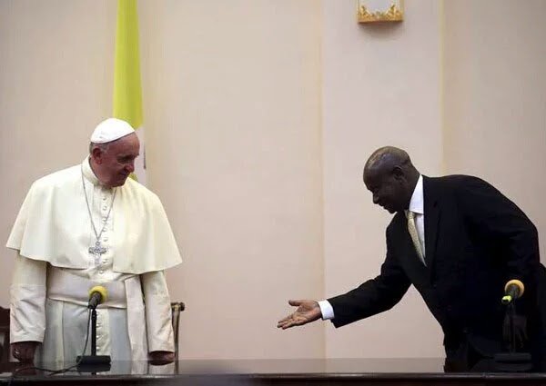 patrickoyulu's tweet image. ....some Notable Pictures during #Pope Francis Visit to Uganda in November 2015. #popefrancisdeath #PapaFrancesco 
Courtesy Pictures.