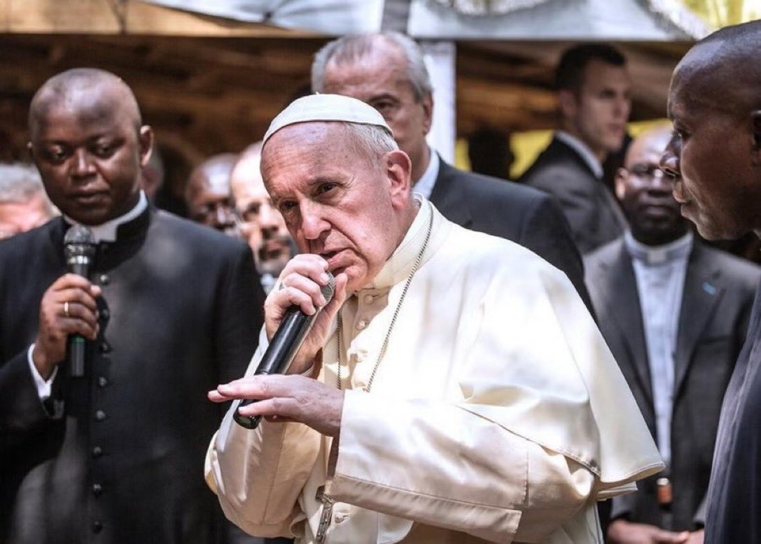 enywaru's tweet photo. Legendary @Pontifex gave us #PopeBars! RIP Bro! https://t.co/Aj4JpyQcbc