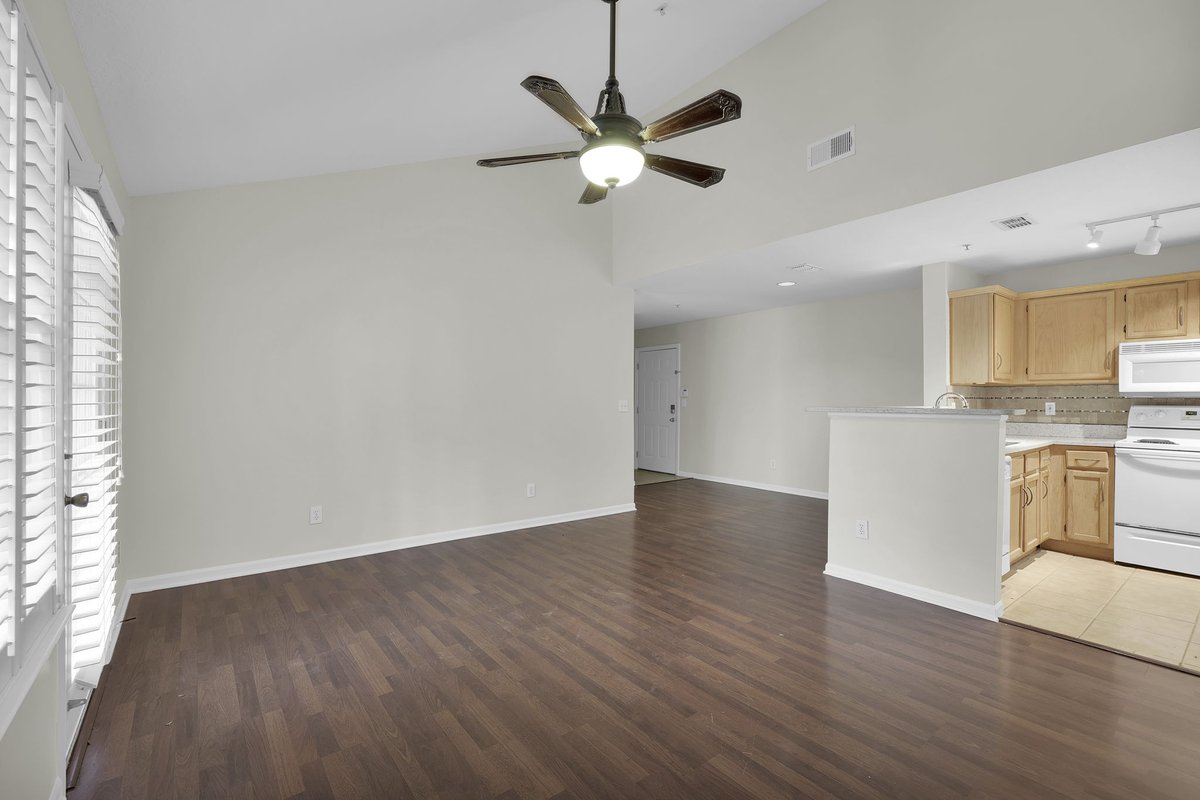 ResultsWithRick's tweet photo. 📉 Price Reduced! 🏠 Now's your chance to grab this stunning property at an unbeatable price. Enjoy luxurious living without breaking the bank! 🌟 Contact us now for a tour and make this home yours. 🤝 #NewPrice #LuxuryLiving #HomeSweetHome https://t.co/O99PHJV5zj
