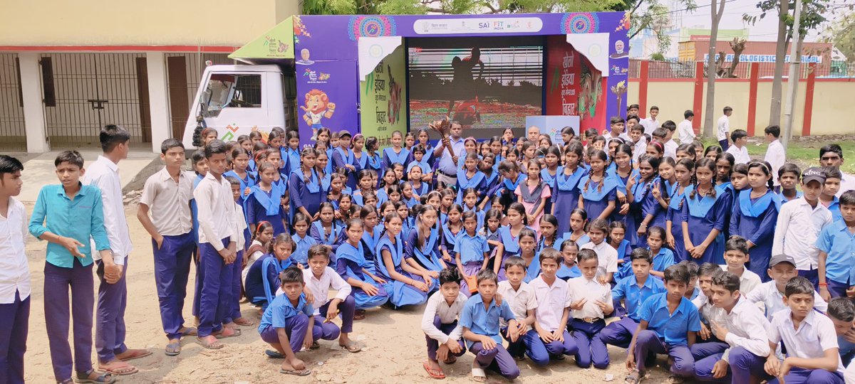 जिला प्रशासन ,भागलपुर (@dmbhagalpur) on Twitter photo खेलो इंडिया यूथ गेम्स बिहार 2025 टॉर्च टूर कार्यक्रम के तहत मशाल गौरव यात्रा आज बांका से भागलपुर पहुंची। बांका – भागलपुर के सीमा पर खिलाड़ियों के द्वारा जोरदार स्वागत किया गया।लोगों को इस आयोजन को लेकर जागरूक करने के लिए यह मशाल गौरव यात्रा निकाली गई है।
<a href="/nawal_ias/">Dr. Nawal Kishor Choudhary</a> खेलो इंडिया यूथ गेम्स बिहार 2025 टॉर्च टूर कार्यक्रम के तहत मशाल गौरव यात्रा आज बांका से भागलपुर पहुंची। बांका – भागलपुर के सीमा पर खिलाड़ियों के द्वारा जोरदार स्वागत किया गया।लोगों को इस आयोजन को लेकर जागरूक करने के लिए यह मशाल गौरव यात्रा निकाली गई है।
<a href="/nawal_ias/">Dr. Nawal Kishor Choudhary</a>