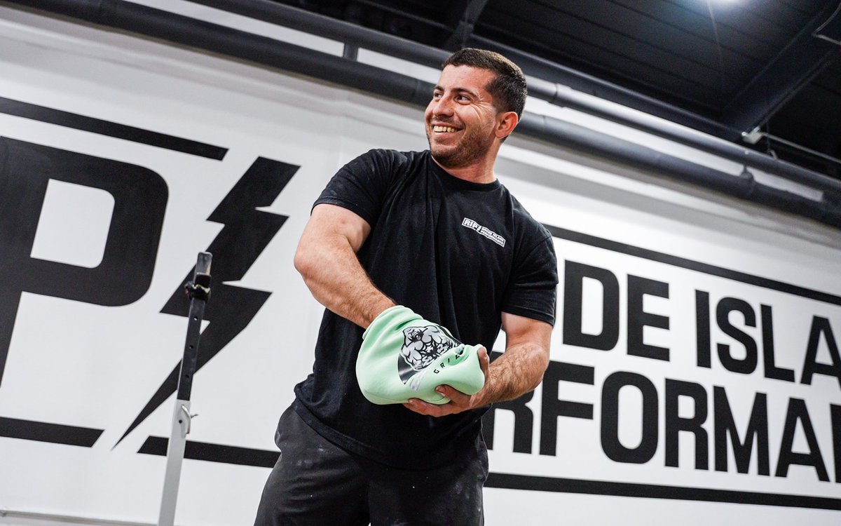 greatapegrips's tweet image. Grip training isn’t extra.
It’s part of the foundation.
FORGE GREATNESS
#greatapegrips
#gripstrength
#forgegreatness