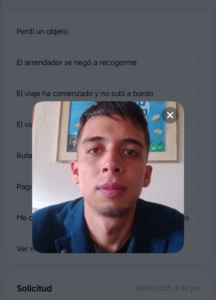 CatalinaFrocha's tweet photo. El día de ayer envió un paquete con 500 pines de mi emprendimiento @duiu.pins. El mensajero se los Robo y no tengo ningún tipo de ayuda por parte de @DiDiFoodCOL. Ayúdenme a difundir Jerson Amaya es el nombre del conductor https://t.co/rBQvo6VgAX