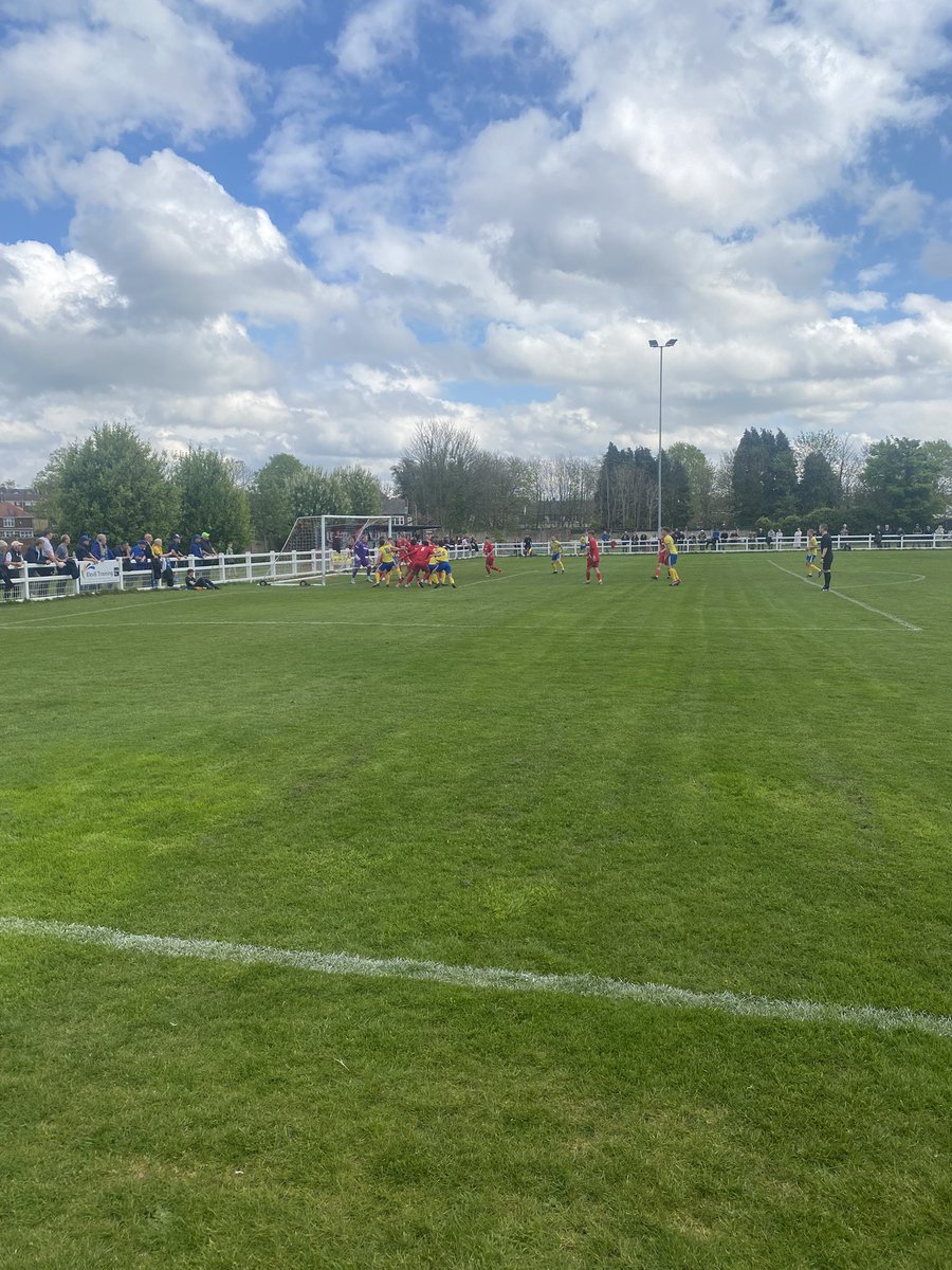 ElHalla's tweet image. Down watching @AthertonLRFC v @StaffordTown1st in the Edwards Case cup final, LR running out deserved 3-0 winners to make it a treble winning season. LR dominated from the off but didn’t take the lead until midway in the 2nd half. @NonLeagueHQ1 @NonLeagueCrowd
