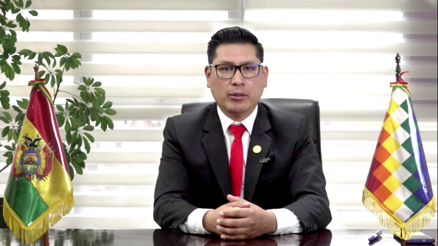 PGE_Bolivia's tweet photo. 📰 Nota de prensa | Procurador General reafirma su compromiso en favor de Chuquisaca y llama a la unidad para lograr la ejecución del fallo que beneficia a FANCESA
🔗 Más información: https://t.co/z7wnLYfMqd
#ProcuraduriaDelBicentenario #Chuquisaca #Fancesa #Soboce https://t.co/yPIgiAA0RV