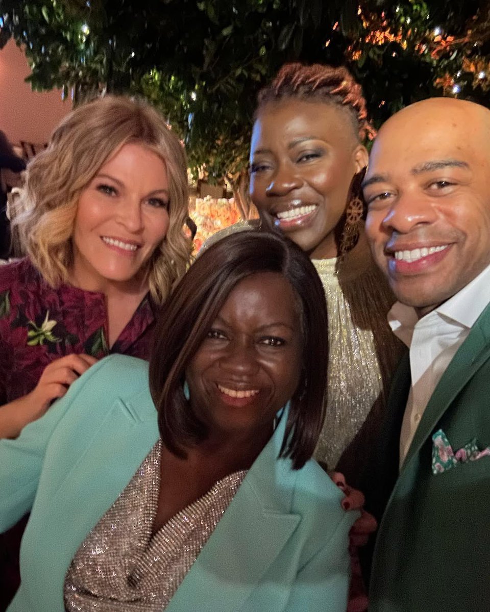 alicegoodhair's tweet image. A beautiful night in Stockton. Honored to have attended this year’s charity dinner hosted by The Marcus Fulton Foundation. Met a lot of beautiful people and shared ideas— hearts full, spirits lifted, and hope shining bright. #CharityDinner #GratefulHearts #GivingBackTogether