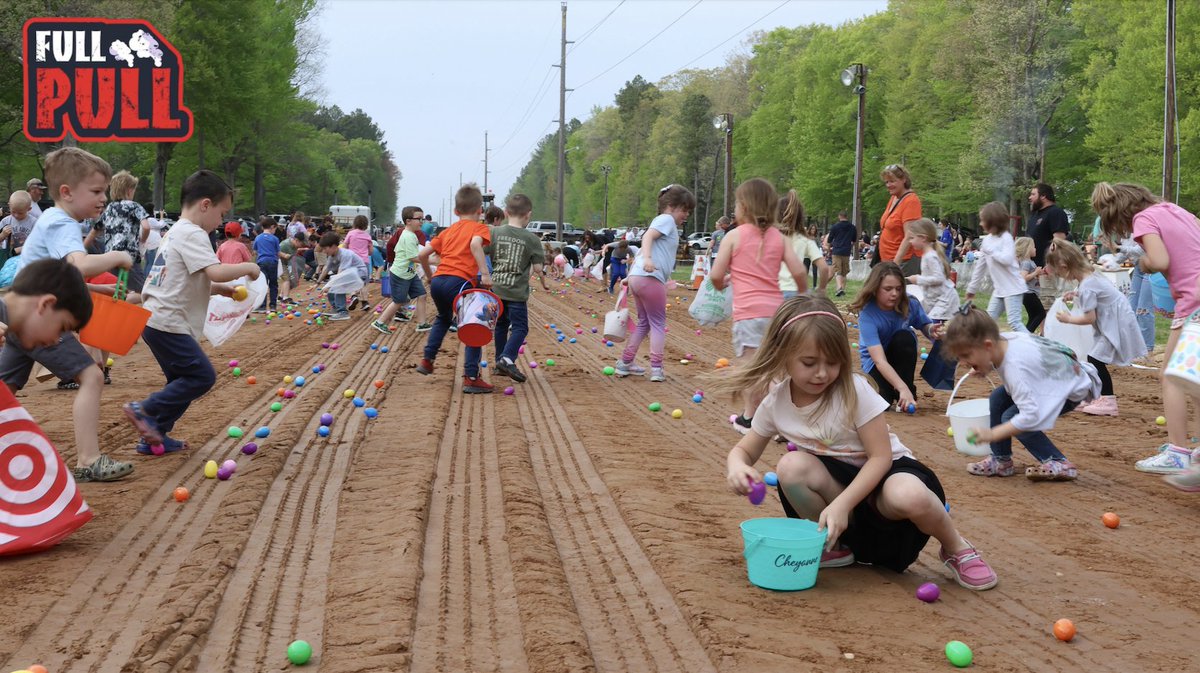 fullpullapp's tweet image. We hope you had an EGGcelent Easter! Young pulling fans participated in a On-Track Easter Egg Hunt this weekend at the Tuckahoe Truck and Tractor Pull in Easton, MD! #Easter #Egghunt #TractorPull