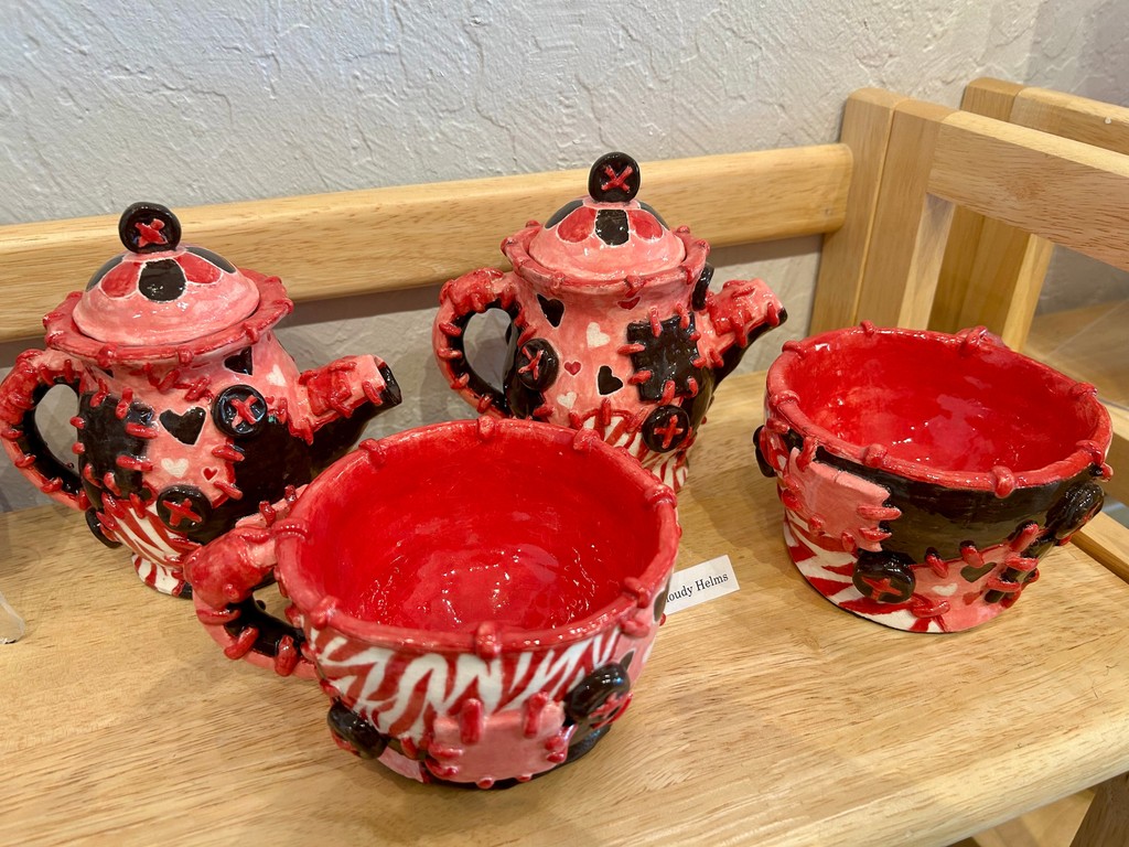 Valley Art Gallery encourages art education with their annual Gloria Marshall Memorial Gift. This year, students from College Park High School's ceramics and  glass arts programs are featured in the Gallery.

#glassart #ceramics #artasactivism #collegepark #gallery