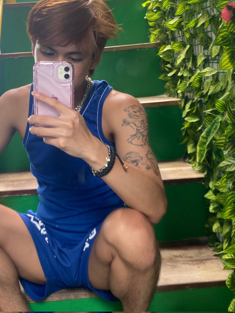 Currently missing the beach🥹 sana makapag dagat ulit soon😭