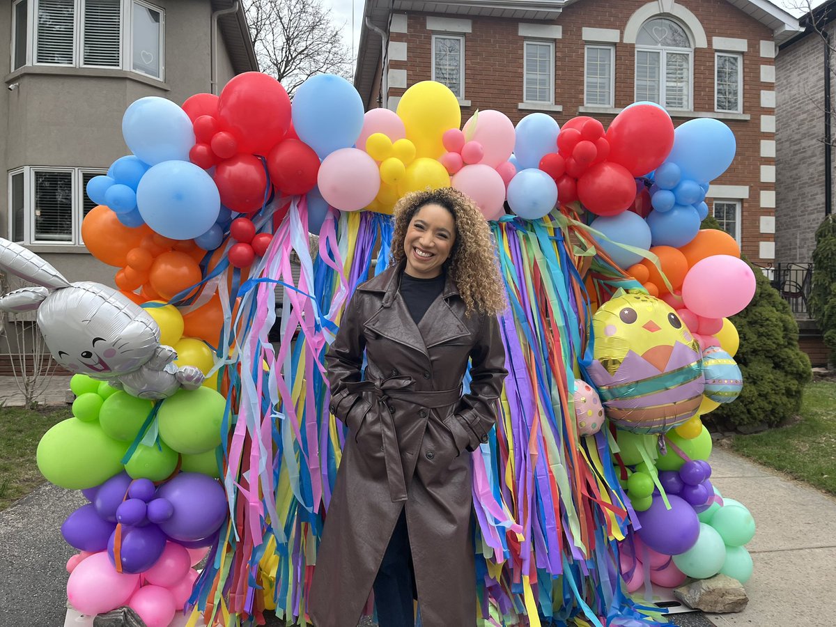 Balloon displays have taken over Marilyn Crescent in East York all for a good cause. Details tonight on <a href="/CTVToronto/">CTV News Toronto</a> &amp; <a href="/CP24/">CP24</a>.
