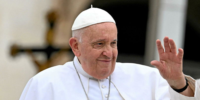 Profondément attristé par le décès de Sa Sainteté le pape François, survenu ce lundi 21 avril 2025.

En cette douloureuse circonstance, je tiens à présenter, en mon nom personnel, mes condoléances les plus sincères au Saint-Siège, à l’ensemble de l’Église catholique ainsi qu’à
