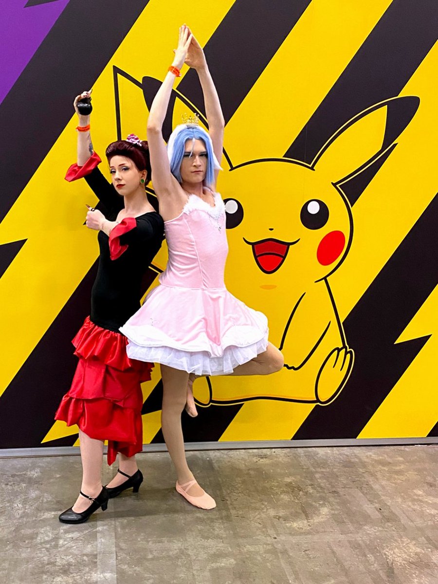 AckermanResuri's tweet photo. ☆Team Rocket ▪︎ Pokémon☆

I can't wait for next weekend when we will finally Cosplay Team Rocket again.🥰✨️

#Pokémon #Pokémoncosplay #Teamrocketcosplay #ムサシ #ムサシコスプレ #ポケットモンスター #コジロウ  #TeamRocket #Cosplay #コスプレ #ロケット団 #コジロウコスプレ https://t.co/pBsENCqV28