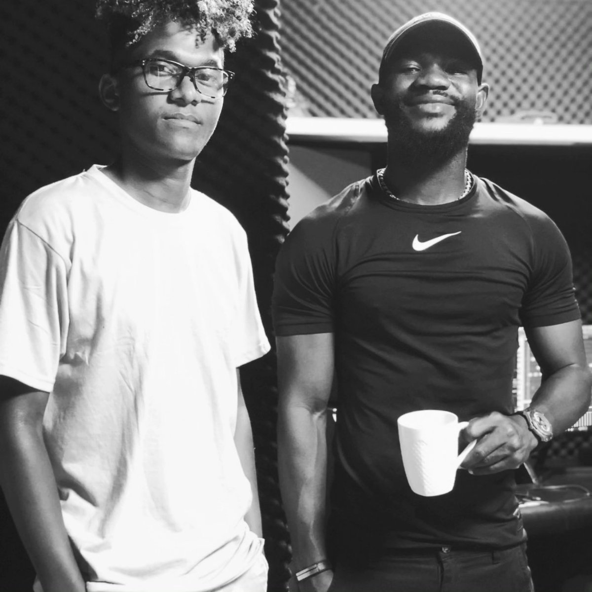 projectoalpha45's tweet photo. Session Music studio on Jay Ceasar 
#beatmaker #music #rap #trap #protools https://t.co/MQVu27Zgix