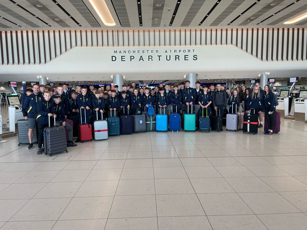 MADRID TRIP UPDATE: 
We’ve arrived at airport and all checked in, through security and enjoying food before our flight. #teamrhosnesni